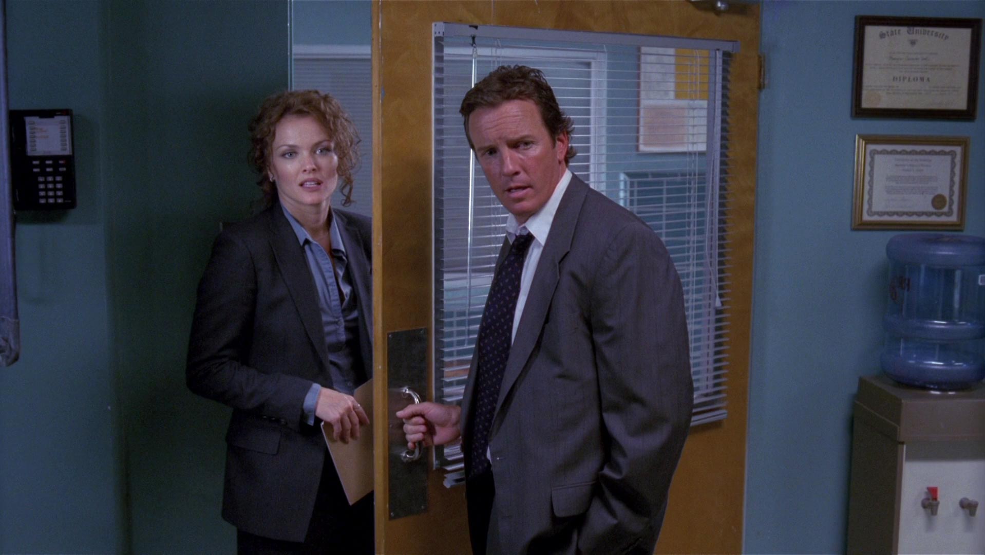 Linden Ashby and Dina Meyer in Wild Things 3