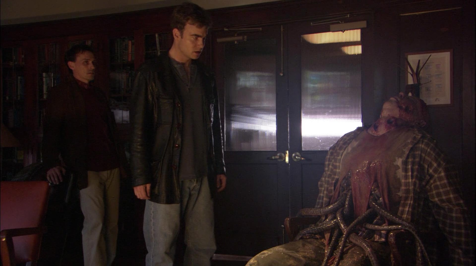 Robin Dunne and Robert Knepper in Species III