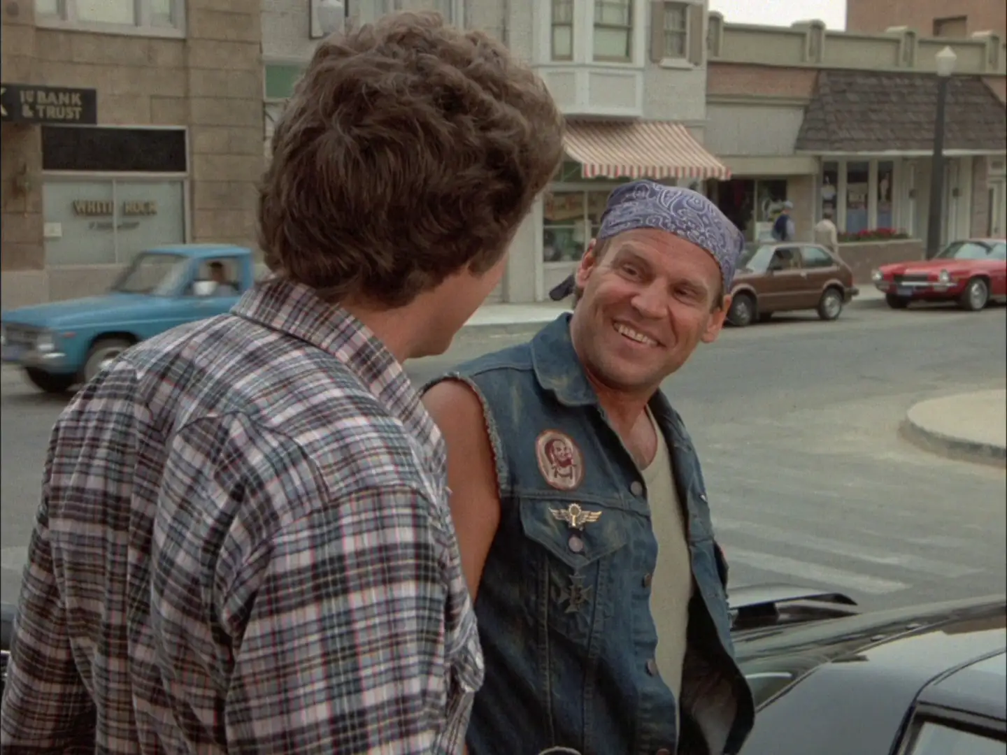 David Hasselhoff as Michael Knight and Don Stroud as Hilly in Knight Rider: Good Day at White Rock