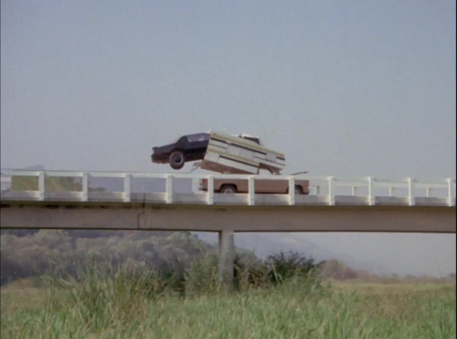 KITT jumps through a camper in Knight Rider: No Big Thing