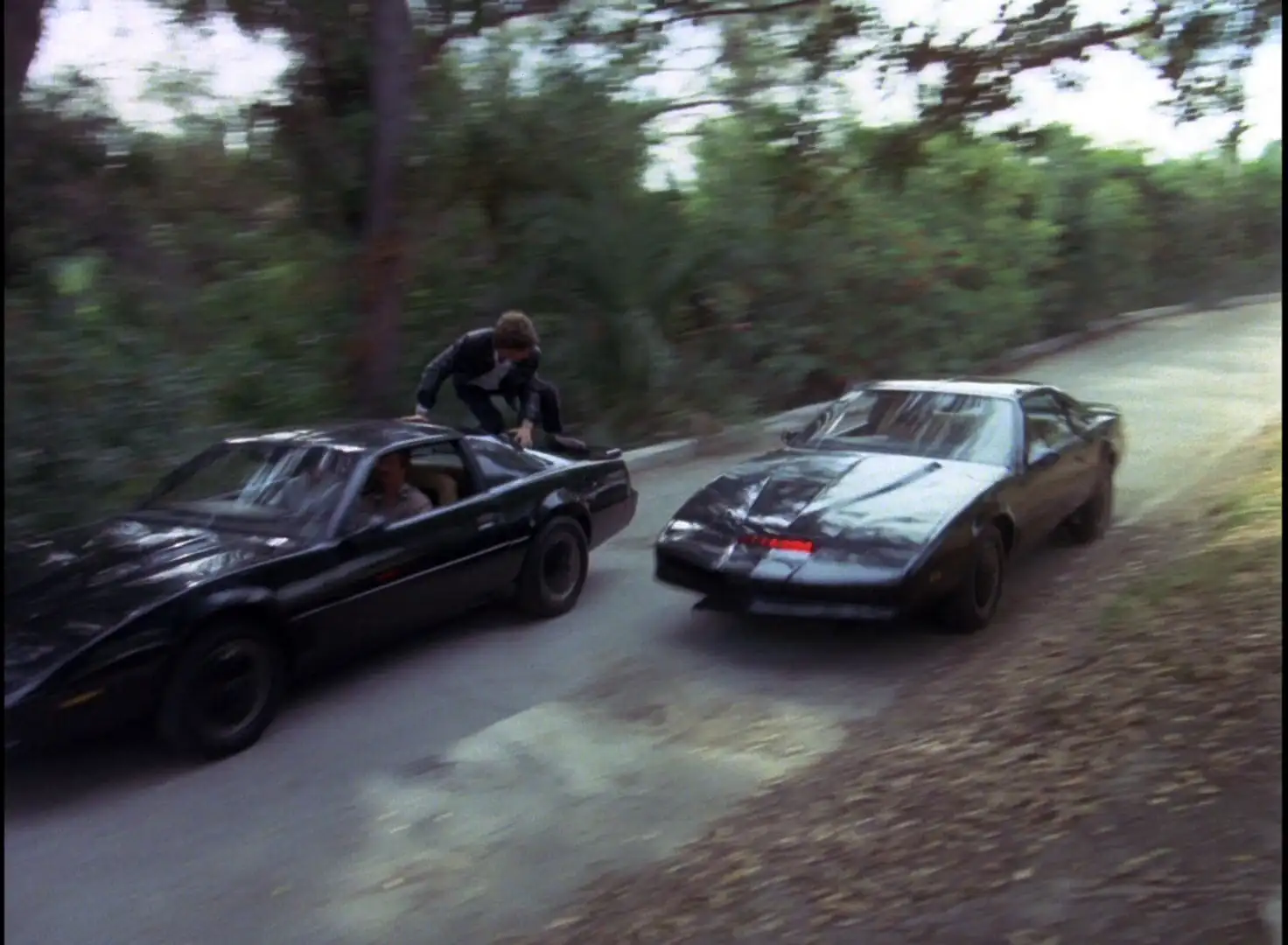 Jumping from KARR to KITT in Knight Rider: Trust Doesn't Rust